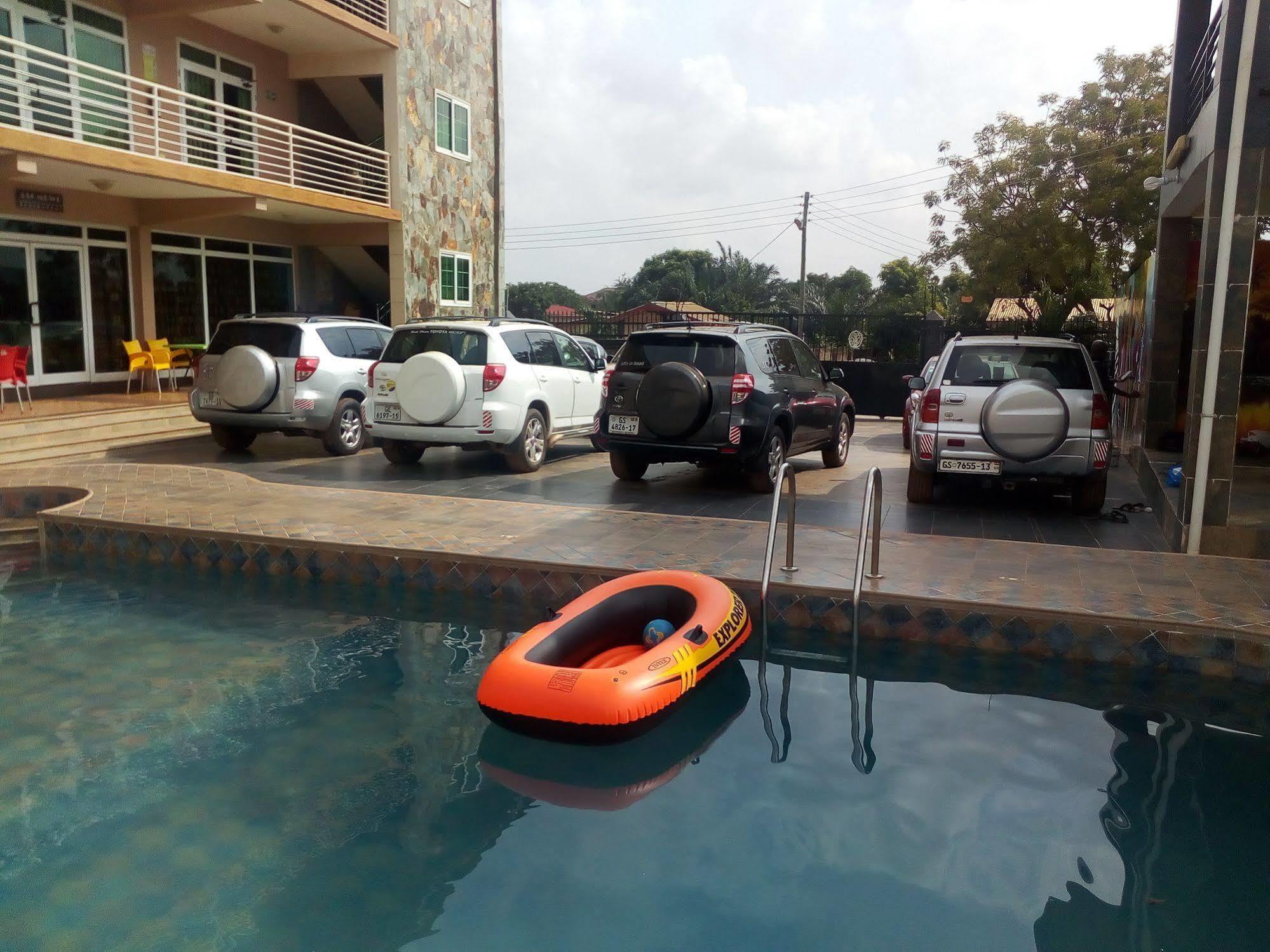 Grand Star Hotel North Legon Exterior photo